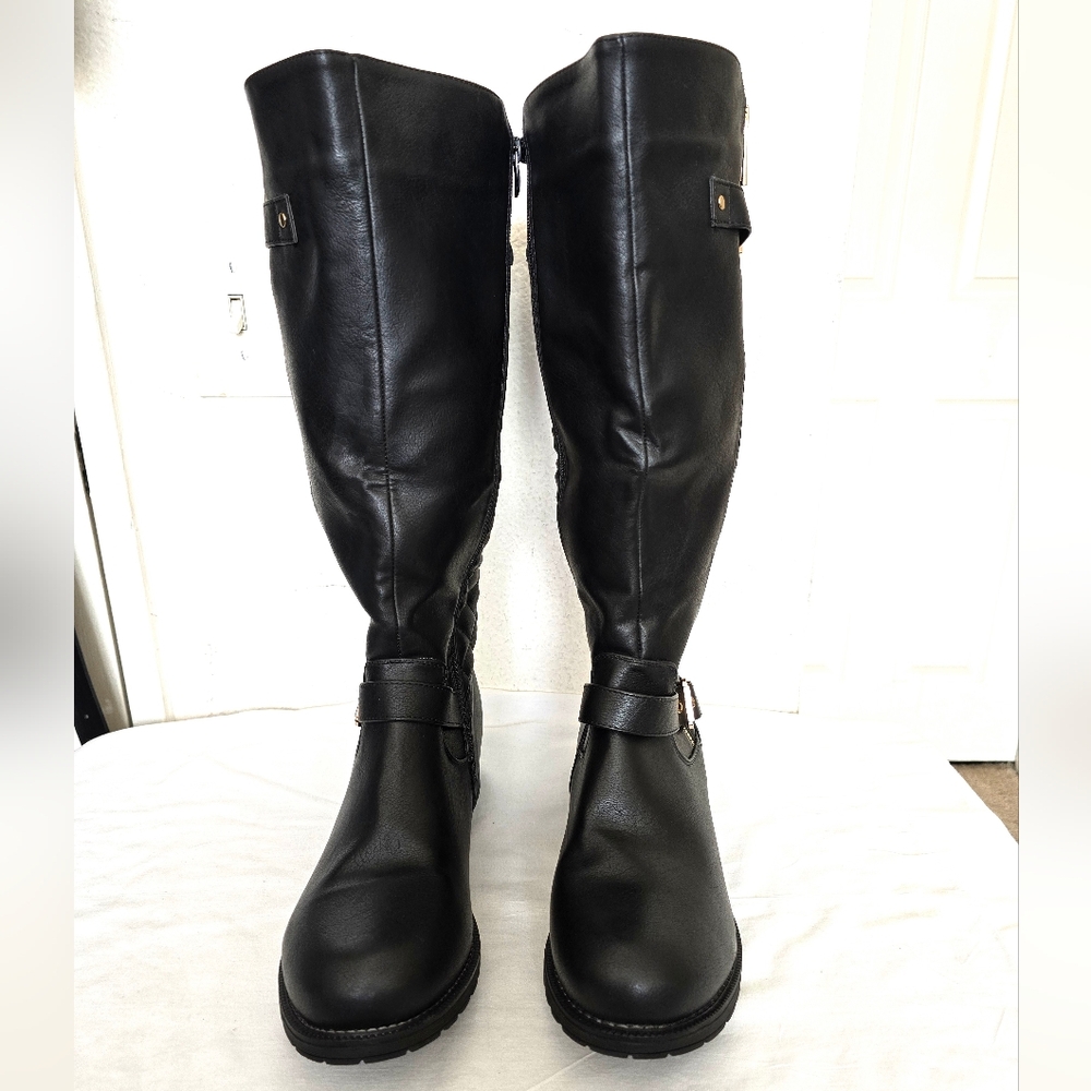 Globalwin Women's Quilted Knee High Boots